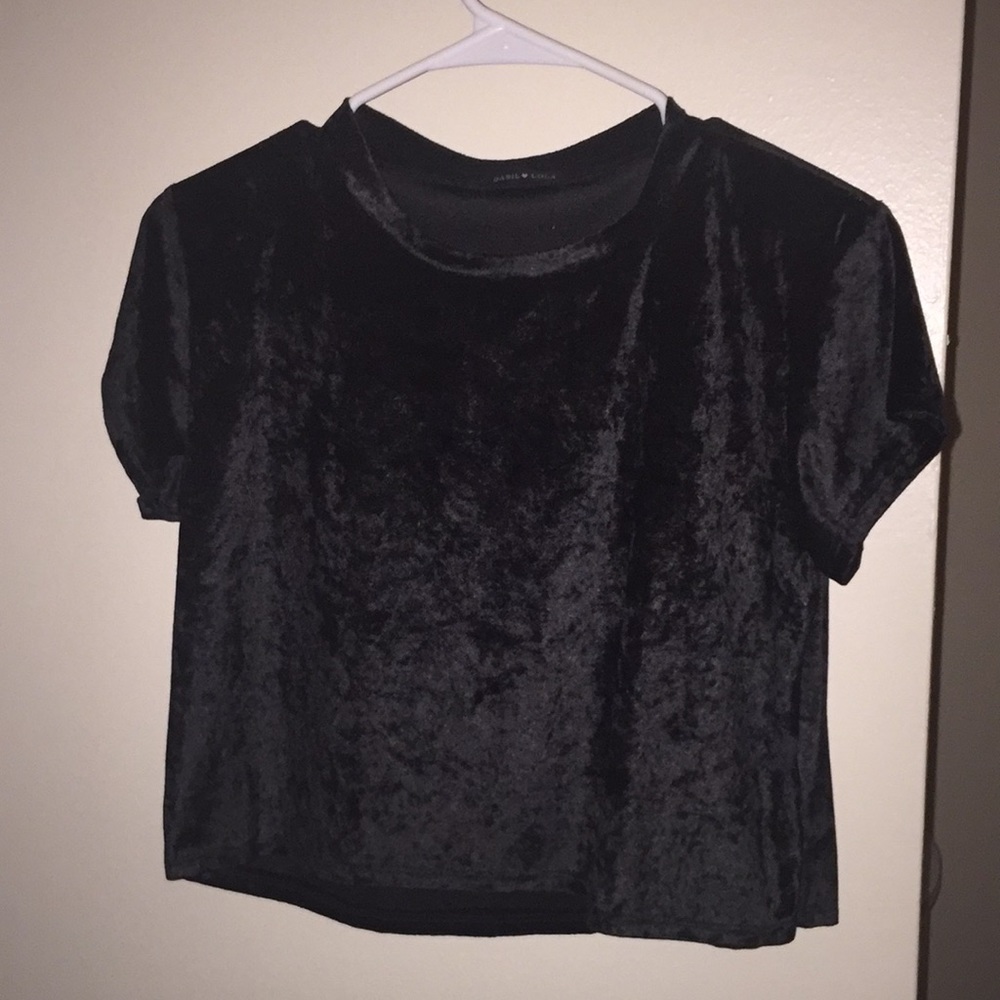 Basil Lola velvet crop top